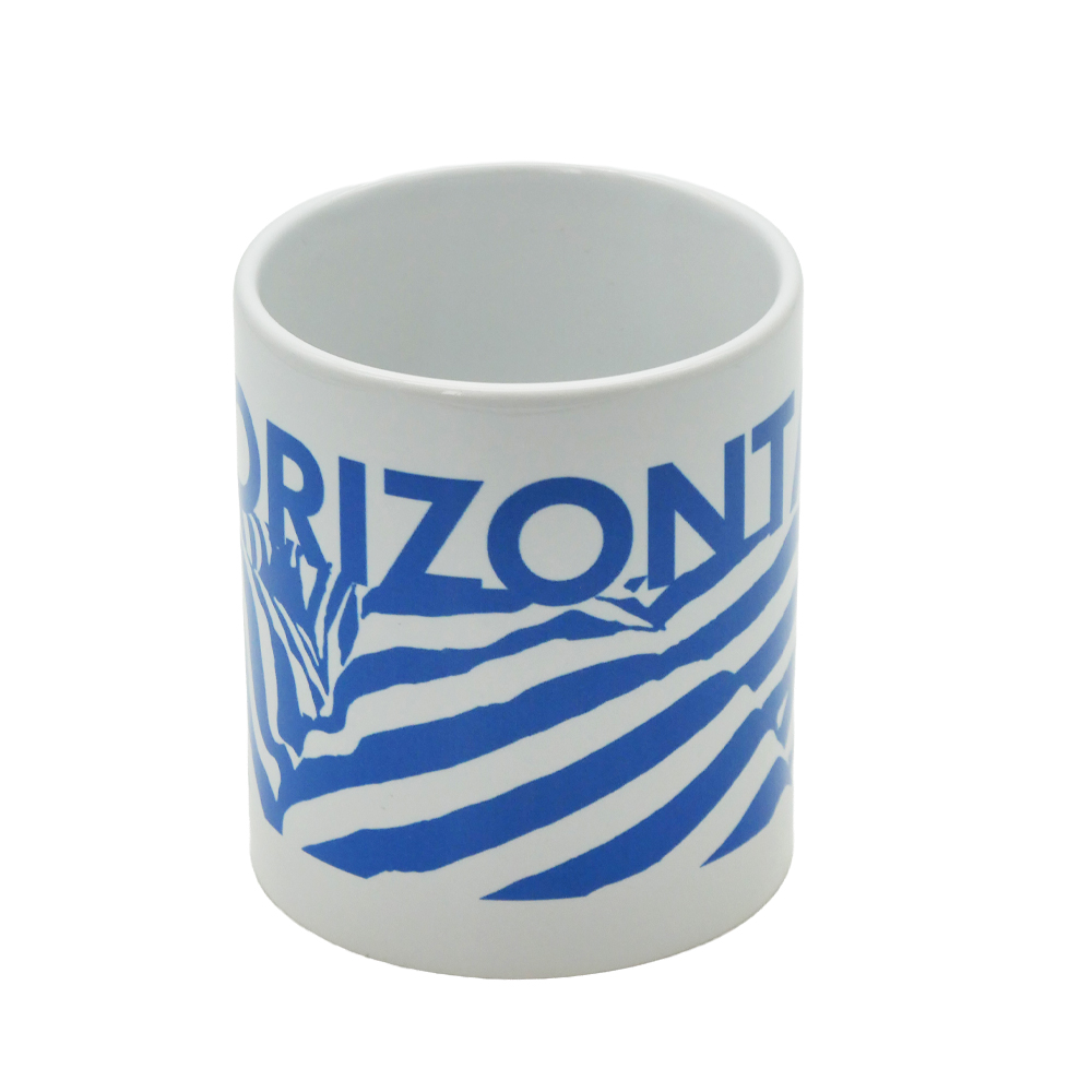 CHARITÉ X BMM, Tasse in Blau-Weiß
